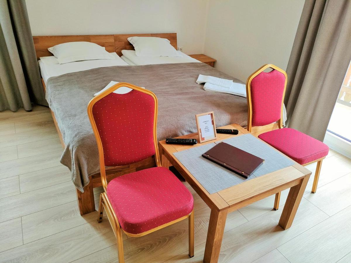 Am Berg Hotel-Restaurant Herzberg am Harz Εξωτερικό φωτογραφία