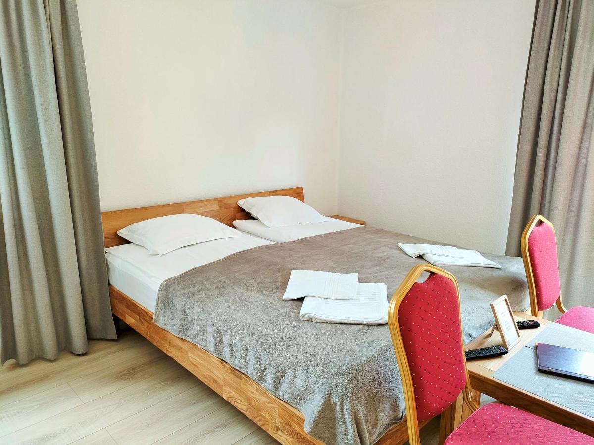 Am Berg Hotel-Restaurant Herzberg am Harz Εξωτερικό φωτογραφία